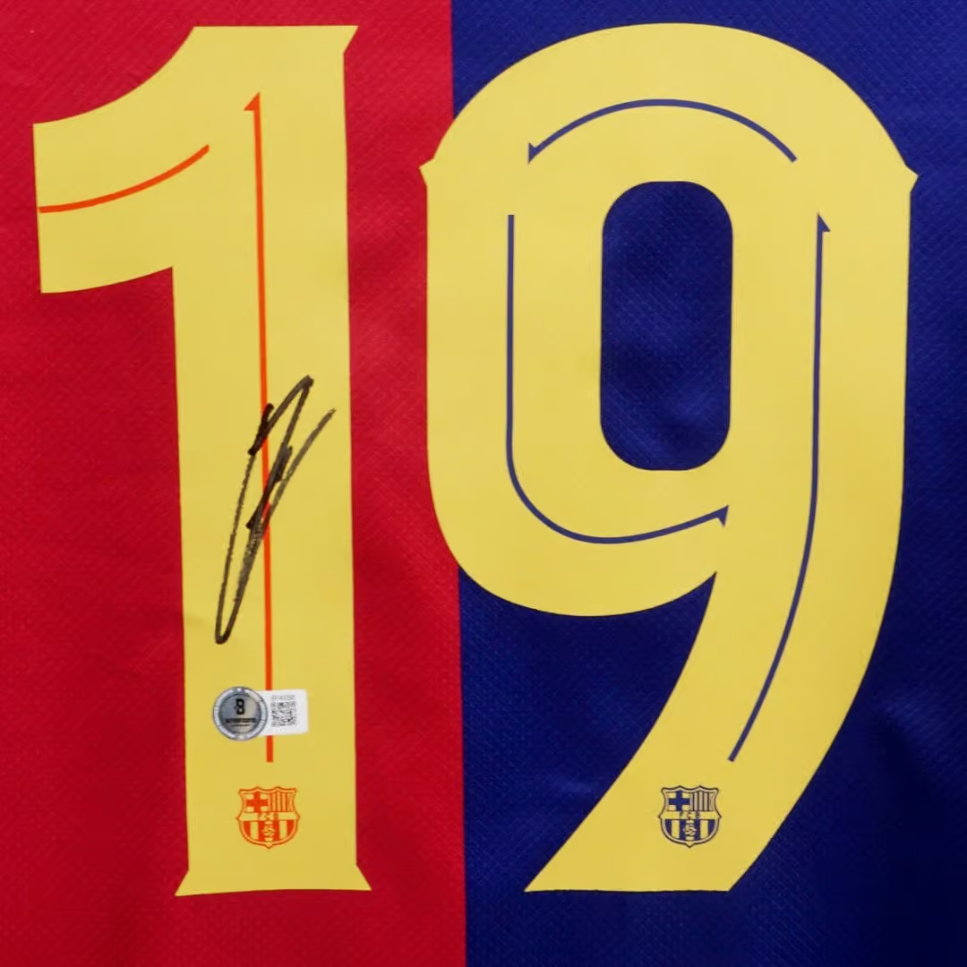 Lamine Yamal Signed FC Barcelona Home Soccer Jersey #19 with Beckett COA